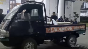 Cerita Sopir Jasa Angkut di Bandung Tak Sadar Bawa Kardus Berisi Mayat Korban Pembunuhan dan Turunkan Pelaku di Jalan