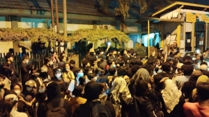 Kericuhan Demo di Simpang Gramedia Yogyakarta Selasa Malam Lukai 5 Mahasiswa UGM, Kampus: Jangan Benturkan Ormas dan Mahasiswa