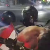 Kepergok Maling Motor di Margonda Depok, Pelaku Ditelanjangi Warga
