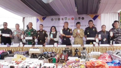 662 iPhone dan 1 Juta Batang Rokok Ilegal Dimusnahkan Bea Cukai Bengkalis, Nilainya Hampir Rp6 Miliar