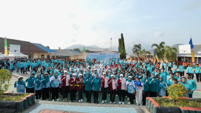 Kunjungi SMAN 2 Kota Ternate, Ketum TP PKK Tri Tito Karnavian Tekankan Pentingnya Hidup Sehat