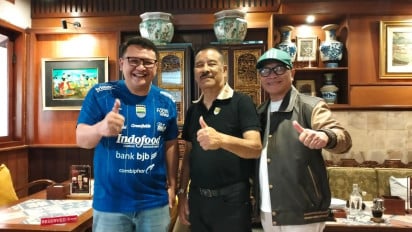 Bobotoh Apresiasi Perjuangan Umuh Muchtar Dampingi Persib Raih Lima Gelar Liga Indonesia