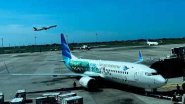 Dudy Purwagandhi Alihkan 2 Flight Garuda ke Kertajati Imbas Abu Krakatau
