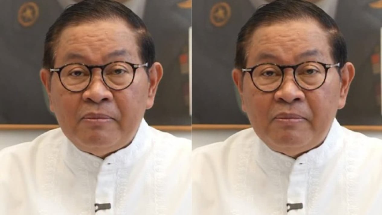 Gubernur Pramono Anung Imbau Warga Jakarta Tetap Tenang dan Lakukan 5M Hadapi Abu Vulkanik Gunung Anak Krakatau
            - galeri foto