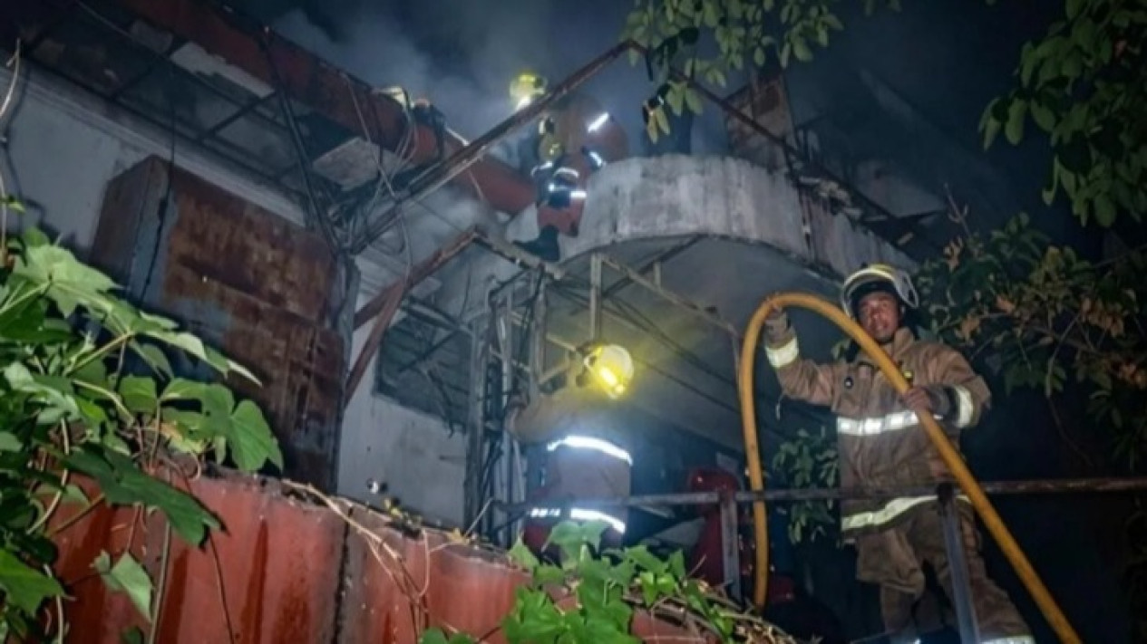 Penyebab Kebakaran Eks Gedung MNC TV Jakarta Timur Terungkap, Diduga Akibat Korsleting
            - galeri foto
