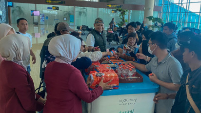 Penerbangan Yogyakarta-Jakarta Batal Imbas Erupsi Gunung Anak Krakatau, Penumpang Kecele di Bandara: Baru Diinfo 30 Menit Kemudian