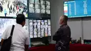 Erupsi Gunung Anak Krakatau Berdampak pada 2.961 Penerbangan Hingga Senin