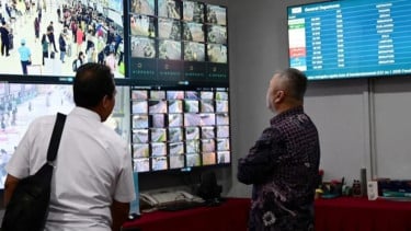 Erupsi Gunung Anak Krakatau Berdampak pada 2.961 Penerbangan Hingga Senin