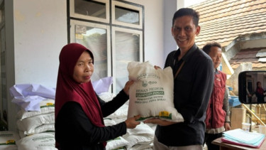Pemprov Jabar Salurkan 1.500 Kilogram Beras, Pastikan Bantuan Pangan Tepat Sasaran