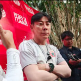 ‎Tak Masuk DSP saat Hadapi Borneo FC, Shin Tae-yong Angkat Bicara Soal Rumor Shayne Pattynama Dipinjamkan ke Arema