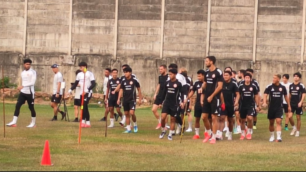 ‎Kondisi Persija Jakarta Jelang Hadapi Persib Bandung: Kelelahan hingga 3 Pemain Jalani Latihan Terpisah
            - galeri foto