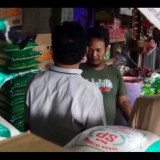 Takaran Beras SPHP Berkurang, Polres Pacitan Sidak Pasar 
