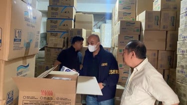 Cek Harga dan Ketersediaan Masker Pascaerupsi Gunung Anak Krakatau, Dipastikan Tersedia dengan Harga Wajar