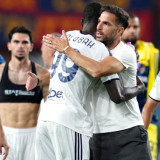 Gestur Berkelas Como Jelang Laga Debut di Liga Champions: Mirwan Suwarso Beri Tiket Cuma-Cuma kepada Fans Setia