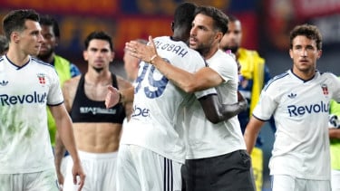 Gestur Berkelas Como Jelang Laga Debut di Liga Champions: Mirwan Suwarso Beri Tiket Cuma-Cuma kepada Fans Setia