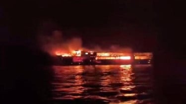 Kapal Feri MV June Aster Terbakar di Filipina, 5 Tewas dan 80 Orang Masih Hilang