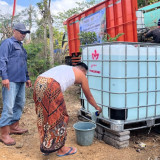 Kekeringan Melanda Sumbermanjing Wetan Malang, PTPN I Salurkan 3.000 Liter Air Bersih Setiap Hari