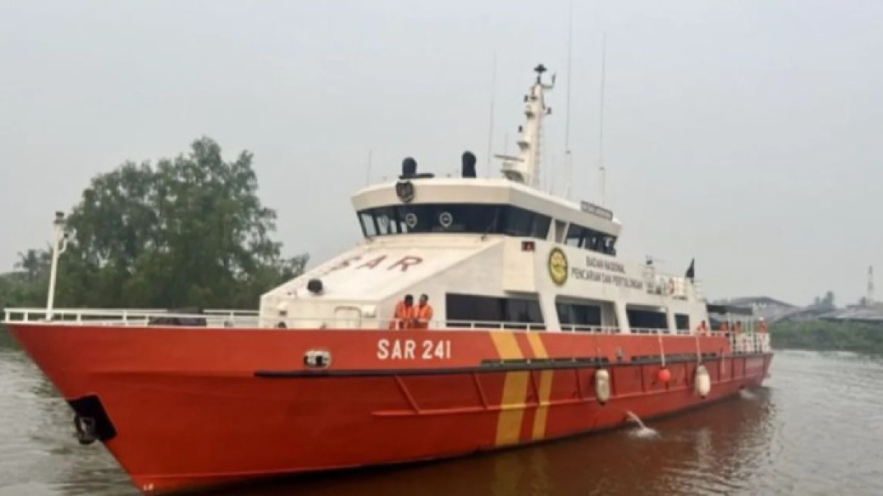 Bawa 243 Orang, Kapal Virgo Hilang Kontak di Perairan Laut Jawa
            - galeri foto