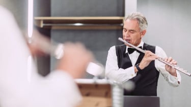 Andrea Bocelli Kembali ke Indonesia, 30 Tahun Romanza Dirayakan di Borobudur dan Jakarta
