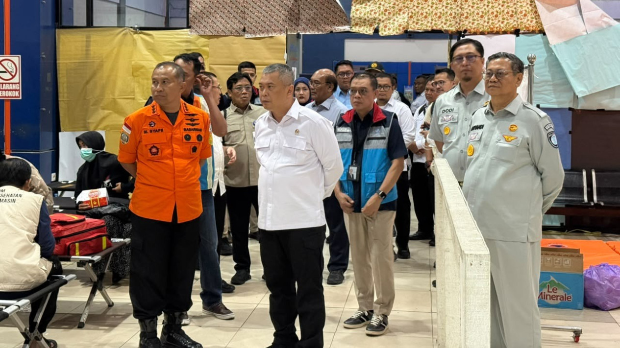 Jasaraharja Putera Turun Langsung Tangani Korban Hilang Kontak KM Virgo Transport 8 di Banjarmasin
            - galeri foto