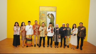 Kapolri Hadiri Pembukaan Pameran Nasirun “Bersimpuh di Kaki Para Guru” di Galeri Nasional Indonesia