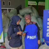 Danau Sipin Kembali Bersinar, Leni Rajut Harapan Bersama Holding Ultra Mikro