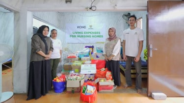 Beri Perhatian ke Lansia, Kone Gandeng Baznas Salurkan Bantuan ke Panti Jompo