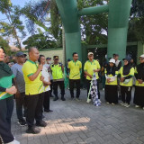 Ponpes Al-Fatimah Bojonegoro Kembangkan Kemandirian Ekonomi lewat Layanan Haji dan Umrah