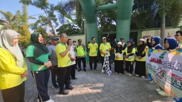 Ponpes Al-Fatimah Bojonegoro Kembangkan Kemandirian Ekonomi lewat Layanan Haji dan Umrah