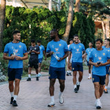 Tak Mau Leha-leha Jelang ACL Two, Persib Bandung Langsung Latihan Setibanya di Korea Selatan