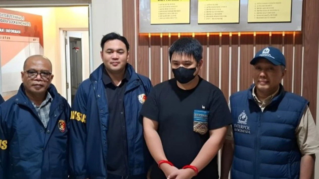 Pelarian Tersangka Penggelapan Rp37 Miliar Erick Soedjasa Berakhir, Kuasa Hukum Sebut Kliennya Tidak Kabur
            - galeri foto