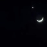 Fenomena Semalam, Bulan Sabit Berdampingan dengan Planet Venus Hiasi Langit Indonesia Heboh