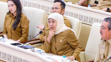 Raker-RDP di Komisi II DPR RI, Gubernur Khofifah bersama Mendagri dan Gubernur Se Indonesia Bahas Sinkronisasi LP2B dan Industrialisasi Jatim