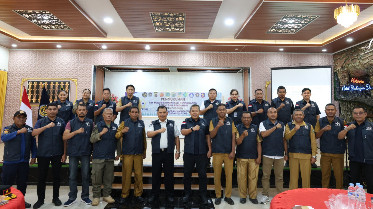 Rumah Detensi Imigrasi Kupang Kukuhkan FORKOPDENSI TTS Tangani Deteni dan Pengungsi
            - galeri foto