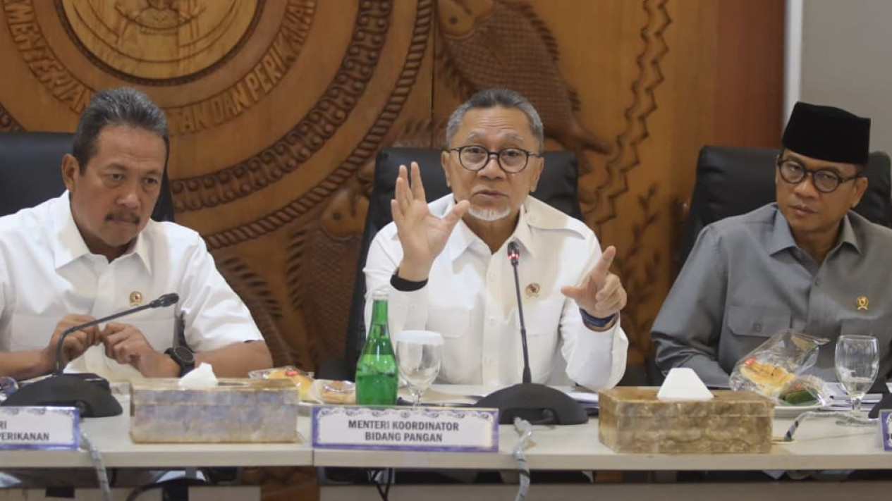 Prabowo Bidik Kebangkitan Ekonomi Pesisir, 5.000 Kampung Nelayan Dikebut
            - galeri foto