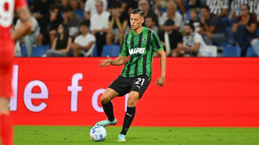 John Herdman Dibuat Pusing oleh Jay Idzes, Kapten Timnas Indonesia Absen dii FIFA ASEAN Cup Usai Sassuolo Ungkap Kondisi Cedera