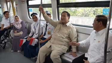 Momen Prabowo Jajal LRT Kelapa Gading–Manggarai, Tarif Awal Cuma Rp5.000