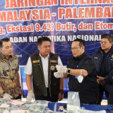 BNNP Musnahkan 45,5 Kg Sabu dan 9.439 Butir Ekstasi Jaringan Malaysia - Sumsel
