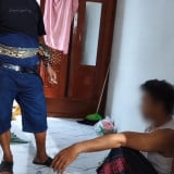 Waduh! Kepala Desa di Pasuruan Digerebek Warga usai Kepergok Lagi Ngamar Berduaan dengan Istri Orang di Kos