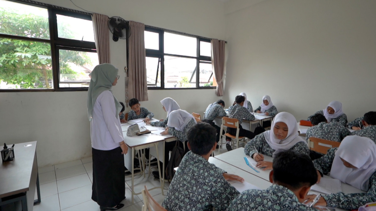 44 Ribu Anak Keluarga Miskin Kembali Sekolah Secara Gratis, Pemerintah Kejar Putus Rantai Kemiskinan
            - galeri foto