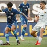 Hasil Arema FC Vs Persik Kediri: Gol Cepat Zanadin Dibalas Penalti Careca, Drama VAR