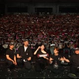 Momen Haru Tiffany Young Nyanyikan Into The New World di Konser Edge of Calm Jakarta