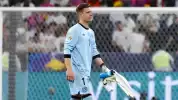Maarten Paes Dicadangkan Lagi, Fans Belanda Caci Maki Ter Stegen Usai Ajax Ditahan Imbang Excelsior: Tidak Bisa Apa-apa!