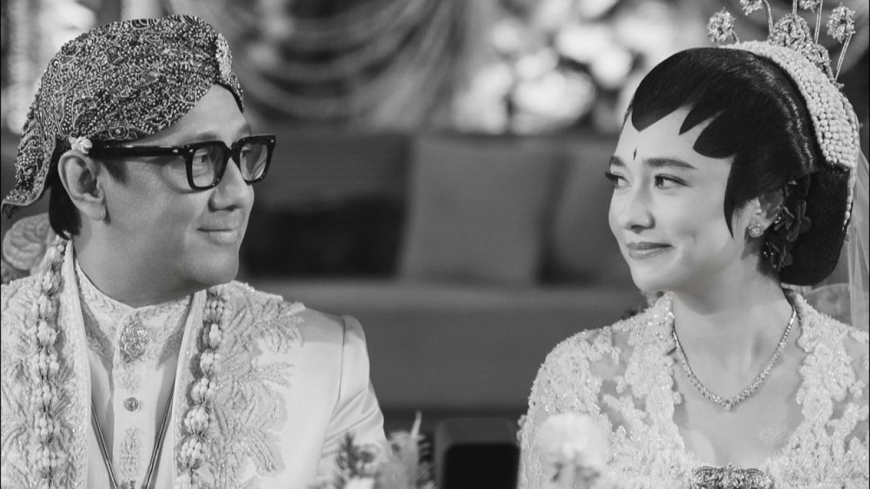 5 Fakta Menarik Pernikahan Andre Taulany dan Amanda Rigby, Mahar Punya Angka Khusus
            - galeri foto