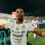 Hasil Super League 2026-2027: Persib Bandung Pecah Telur di Stadion GBK, Persijap Dibikin Malu