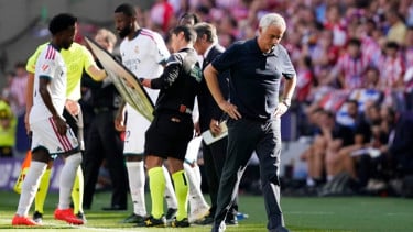 Barcelona Kena Sindir, Jose Mourinho Salahkan Wasit usai Real Madrid Ditaklukkan Atletico Madrid 1-2