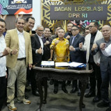 DPR dan Pemerintah Bahas 596 DIM RUU Pengaturan Reforma Agraria Dipimpin Sufmi Dasco