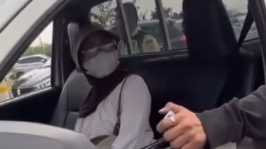 Viral! Diduga Pakai Bukti Pembayaran QRIS Palsu, Wanita yang Disebut Dokter Ditangkap Pedagang di CFD Harapan Indah