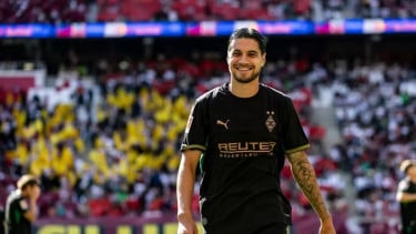 Kevin Diks Bikin Gempar, Terseret Insiden Pemain Borussia Monchengladbach Rebutan Penalti Berujung Gagal Cetak Gol