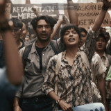 Jadwal Tayang Film Laut Bercerita di Bioskop Indonesia